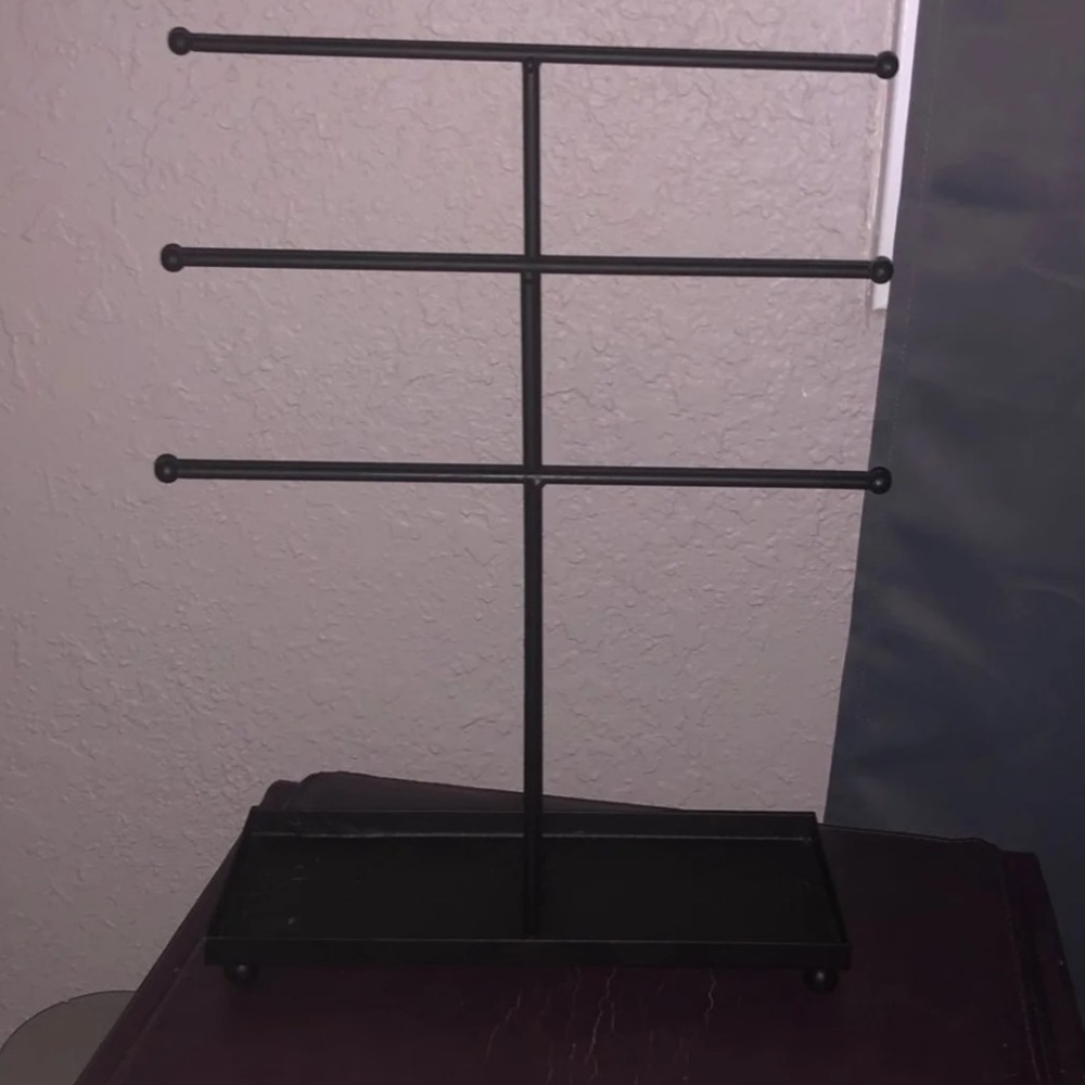 Jewelry organizer